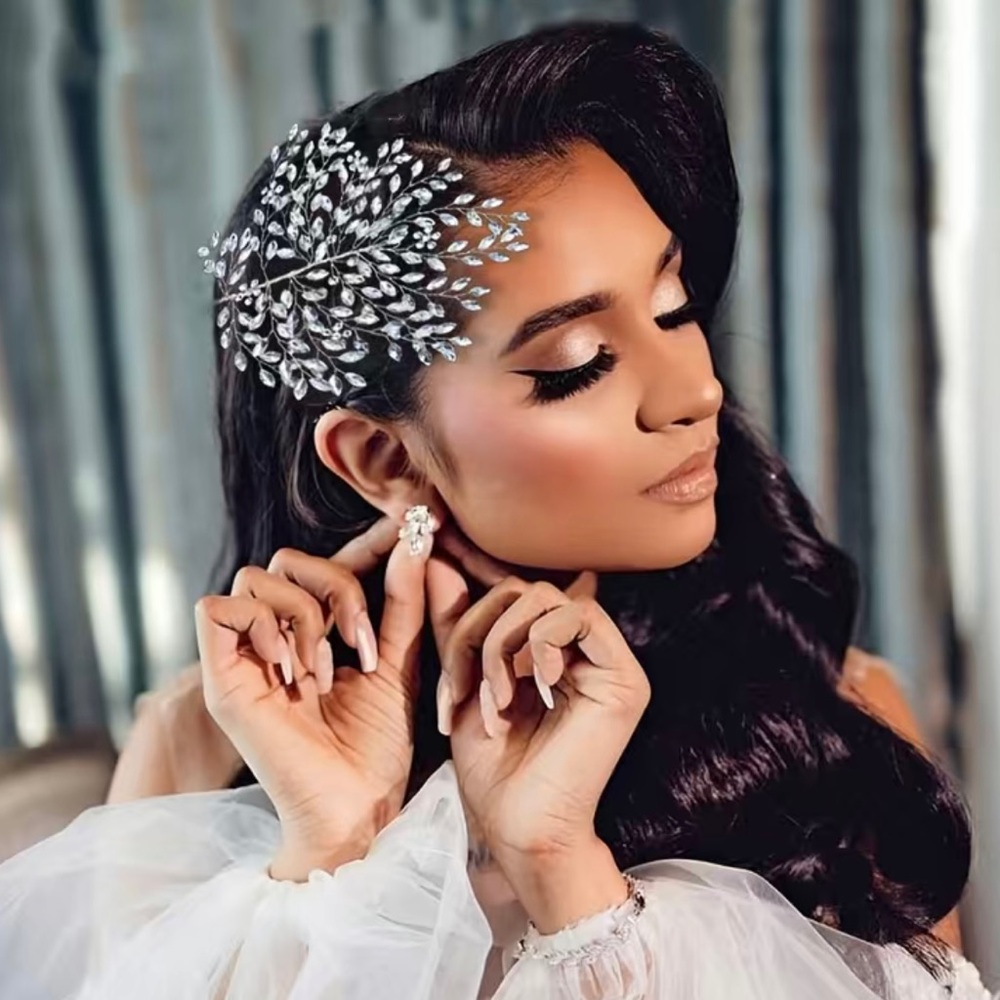 Wedding hairpiece Women Large Hair Comb Silvery Bridal Rhinestone Crystal Flower